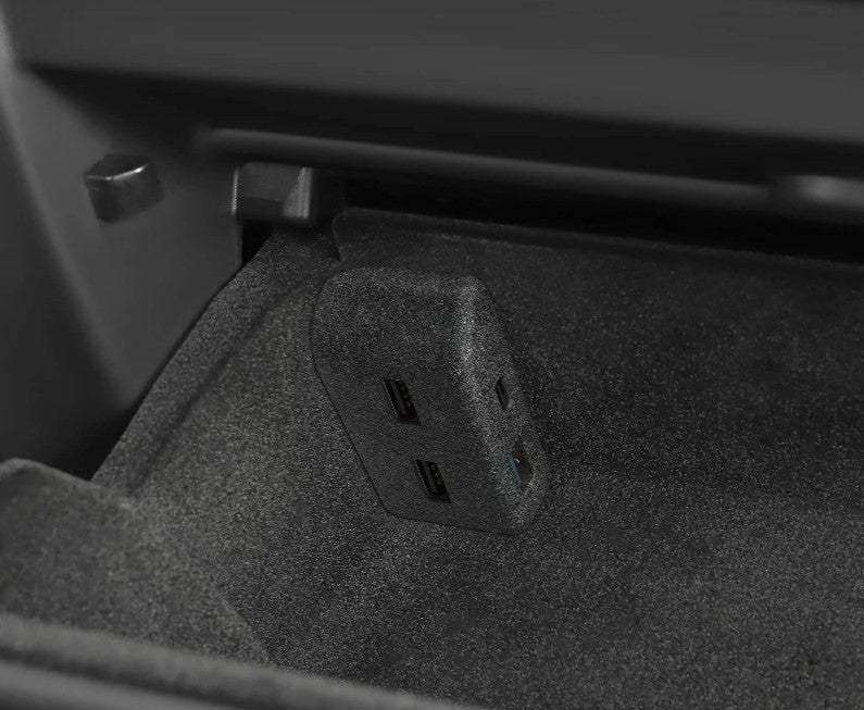 Stacja dokująca Elvix do schowka na rękawiczki Tesla Model Y