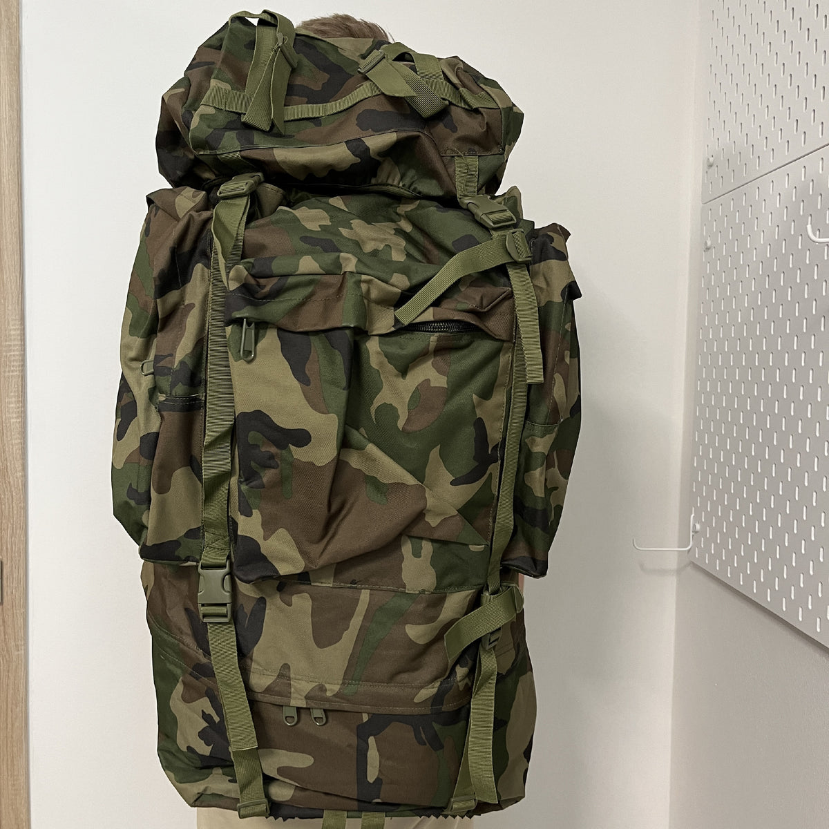 Plecak taktyczny premium 100 L (BPT10-100) Woodland