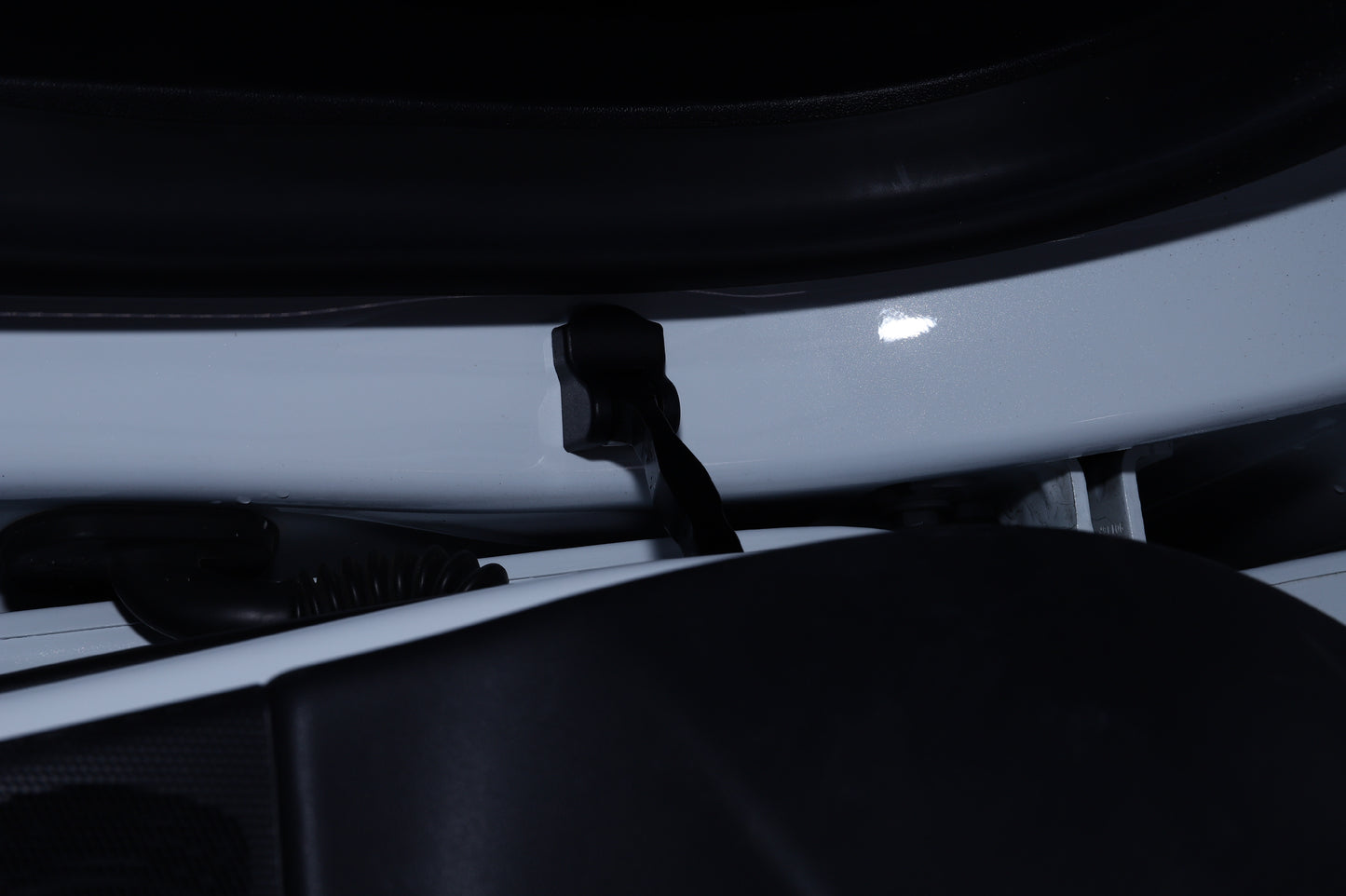 Osłona Elvix na zamek drzwi Tesla Model 3 (1 zestaw)