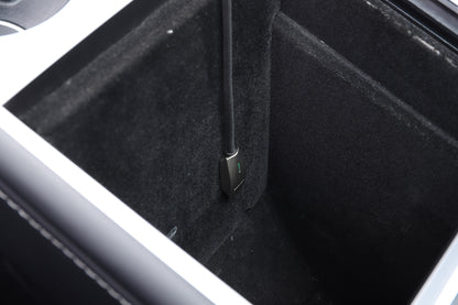 Kabel danych Elvix do Tesli Model 3/Y TYPE-C kątowy do Apple Silver
