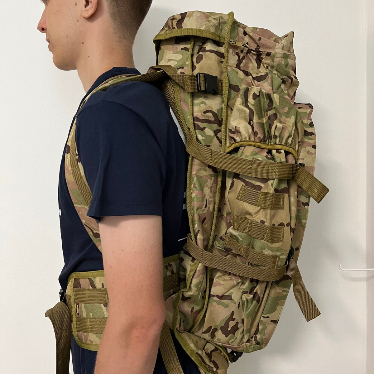 Plecak taktyczny 70 L z pokrowcem na broń (BPT8-70) Camo